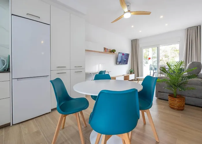 Califa 8 Apartment Nerja